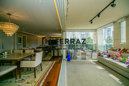 Apartamento com 4 Quartos à venda, 231m² no Vila Nova Conceição, São Paulo