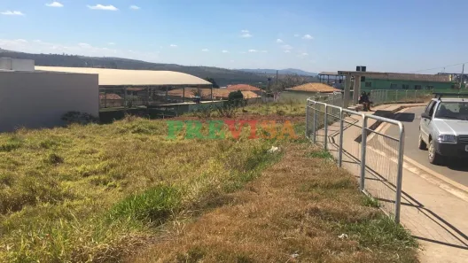 Lote/Terreno à venda, 857m² no Centro, Mateus Leme