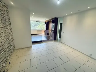 Apartamento com 2 Quartos à venda, 90m² no Leme, Rio de Janeiro