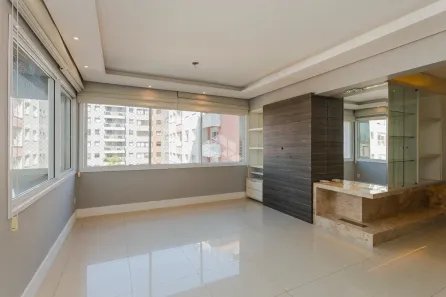 Apartamento com 2 Quartos à venda, 87m² no Passo da Areia, Porto Alegre