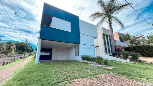 Casa de Condomínio com 3 Quartos para venda ou aluguel, 300m² no Esperança, Londrina