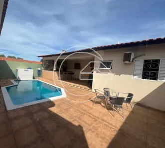 Casa com 3 Quartos à venda, 250m² no Centro, Marília