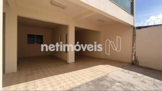 Casa com 3 Quartos para alugar, 100m² no São Luiz, Betim