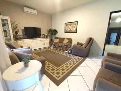 Casa com 4 Quartos à venda, 202m² no Velha Central, Blumenau