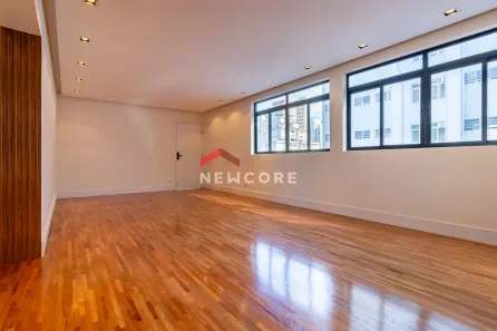 Apartamento com 3 Quartos à venda, 180m² no Cerqueira César, São Paulo