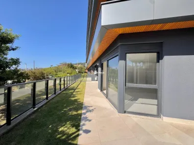 Apartamento com 3 Quartos à venda, 245m² no Jurerê, Florianópolis