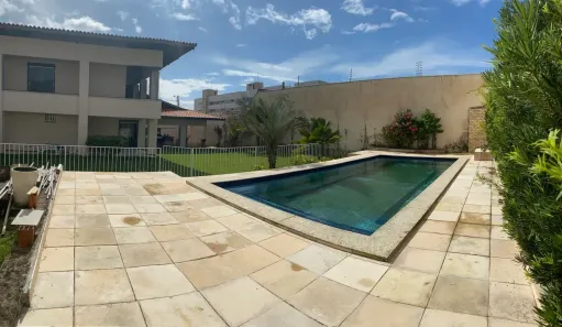 Sobrado com 5 Quartos para alugar, 600m² no Calhau, São Luís