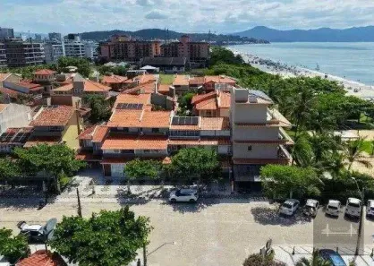 Casa de Condomínio com 3 Quartos à venda, 220m² no Jurerê, Florianópolis