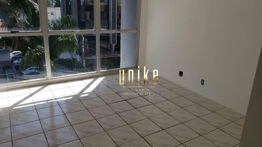 Sala Comercial à venda, 29m² no Centro, São José dos Campos