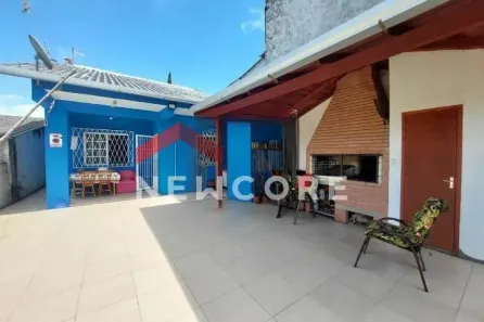Casa com 2 Quartos à venda, 120m² no Cavalhada, Porto Alegre