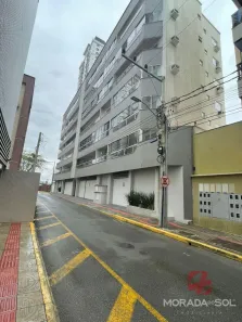 Apartamento com 3 Quartos à venda, 141m² no Meia Praia, Itapema
