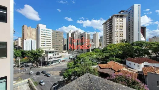 Apartamento com 2 Quartos para alugar, 90m² no Lourdes, Belo Horizonte