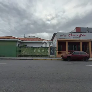 Casa com 3 Quartos à venda, 204m² no Parque Itamarati, Jacareí