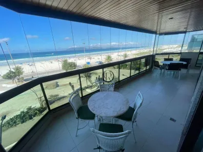 Apartamento com 3 Quartos para alugar, 218m² no Passagem, Cabo Frio