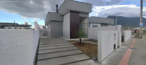 Casa com 3 Quartos à venda, 68m² no Guarda do Cubatão, Palhoça