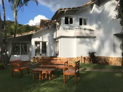 Casa de Condomínio com 5 Quartos à venda, 300m² no Itaipava, Petrópolis