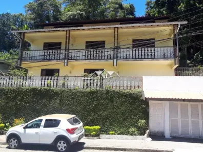 Casa com 5 Quartos à venda, 195m² no Quitandinha, Petrópolis