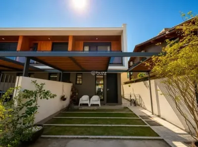 Casa com 3 Quartos à venda, 123m² no Campeche, Florianópolis