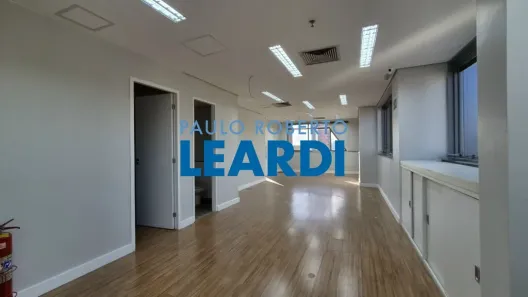 Sala Comercial para alugar, 198m² no Pinheiros, São Paulo