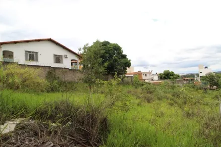 Lote/Terreno à venda, 990m² no Afonso Pena, Divinópolis