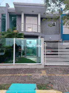 Sobrado com 3 Quartos à venda, 177m² no Estância Velha, Canoas