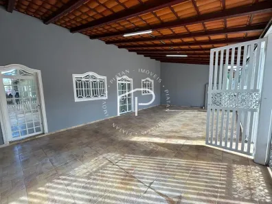 Casa com 2 Quartos para alugar, 110m² no Taguatinga Norte, Brasília