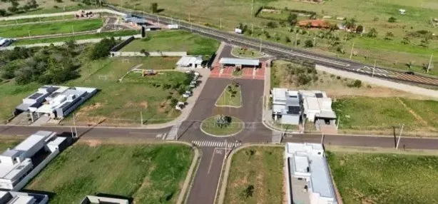 Lote/Terreno à venda, 403m² no Área Rural de Piratininga, Piratininga