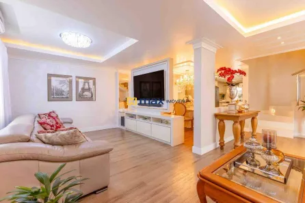 Casa com 3 Quartos à venda, 258m² no Vila Operária, Itajaí