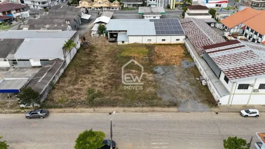 Lote/Terreno com 1 Quarto à venda, 2000m² no Centro, Massaranduba
