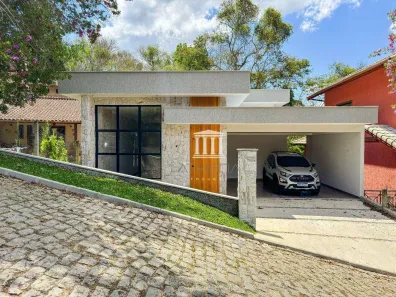 Casa de Condomínio com 3 Quartos à venda, 140m² no Albuquerque, Teresópolis