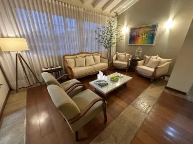 Casa com 3 Quartos à venda, 241m² no Siderópolis, Volta Redonda