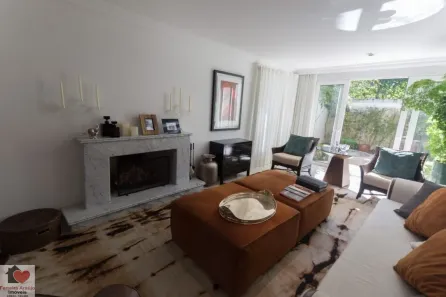 Casa de Condomínio com 3 Quartos para alugar, 400m² no Santo Amaro, São Paulo