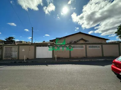 Casa com 4 Quartos à venda, 145m² no Názia I, Vespasiano