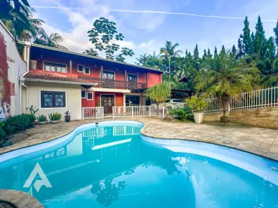 Casa com 3 Quartos à venda, 344m² no Do Salto, Blumenau
