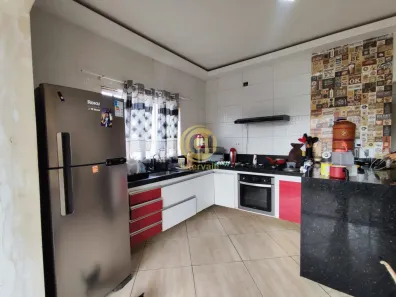 Sobrado com 4 Quartos à venda, 150m² no Jardim do Marquês, Jacareí