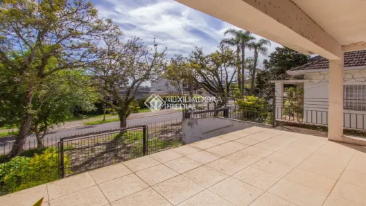 Casa com 3 Quartos à venda, 148m² no Chácara das Pedras, Porto Alegre