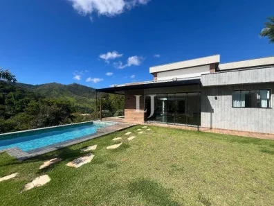 Casa de Condomínio com 3 Quartos à venda, 291m² no Pedro do Rio, Petrópolis