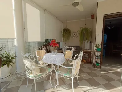 Sobrado com 3 Quartos à venda, 179m² no Ponta da Praia, Santos