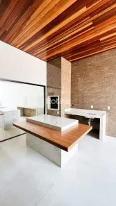 Casa com 3 Quartos à venda, 170m² no Novo Mundo, Uberlândia