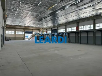 Galpão/Depósito/Armazém para alugar, 2150m² no Lapa, São Paulo