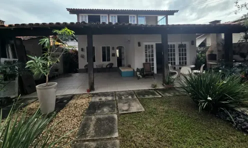 Casa com 4 Quartos à venda, 300m² no Piratininga, Niterói