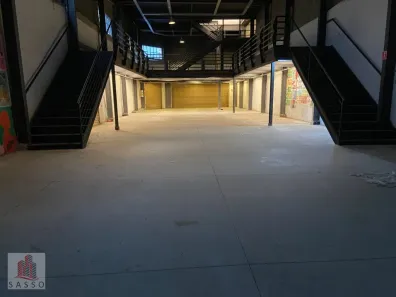 Galpão/Depósito/Armazém para alugar, 900m² no Santa Efigênia, São Paulo