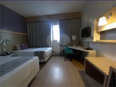Apartamento com 1 Quarto à venda, 30m² no Pompéia, Santos