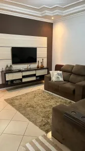 Casa com 3 Quartos à venda, 300m² no Vila Jayara, Anápolis