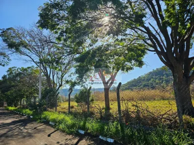 Lote/Terreno à venda, 343m² no Jd Serrano, São Pedro