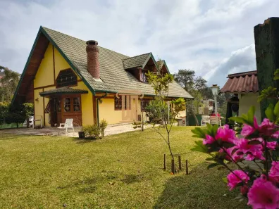 Casa com 5 Quartos à venda, 185m² no Vila Abernéssia, Campos do Jordão