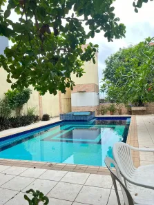 Casa com 5 Quartos para alugar, 700m² no Cantinho do Céu, São Luís