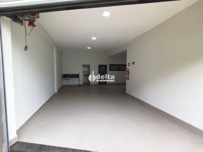 Ponto Comercial para alugar, 58m² no Tubalina, Uberlândia