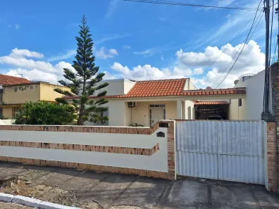 Casa com 3 Quartos à venda, 438m² no Parque Leopoldina, Campos dos Goytacazes