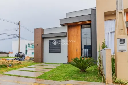 Casa com 3 Quartos à venda, 77m² no Parque dos Anjos, Gravataí